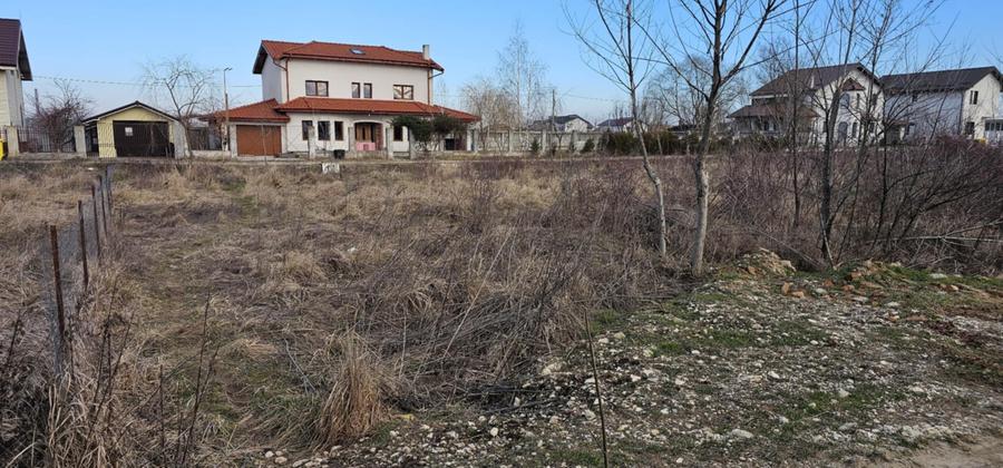 Teren intravilan Domnesti, str.Fortului, deschidere=26.ml, adancime=15ml, 72E/mp - 1