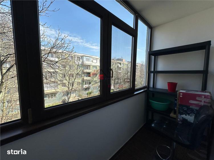 Inchiriere Apartament 3 camere Decomandat Podu Ros - Palas - 11