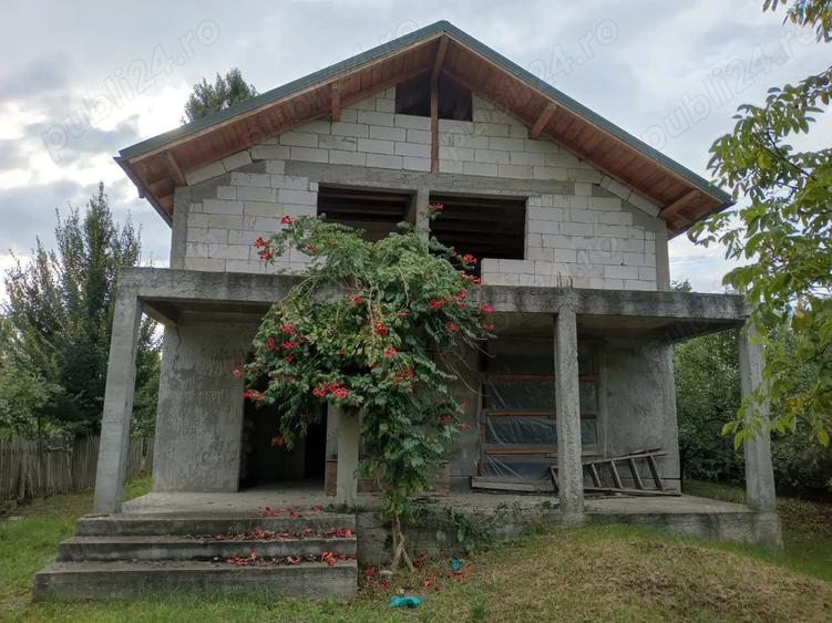 Vand casa la rosu cu 500mp teren - 10