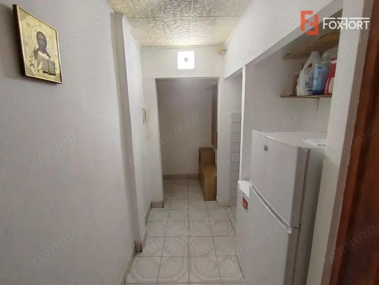 Apartament cu 2 camere semidecomandat, mobilat în P-ța Doina