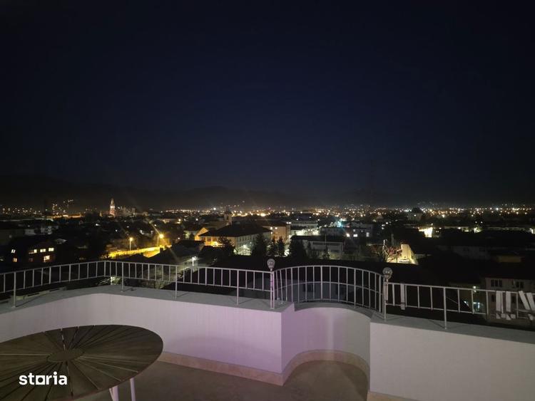 Inchiriere apartament 2 camere, strada Scolii, et 7 - 1