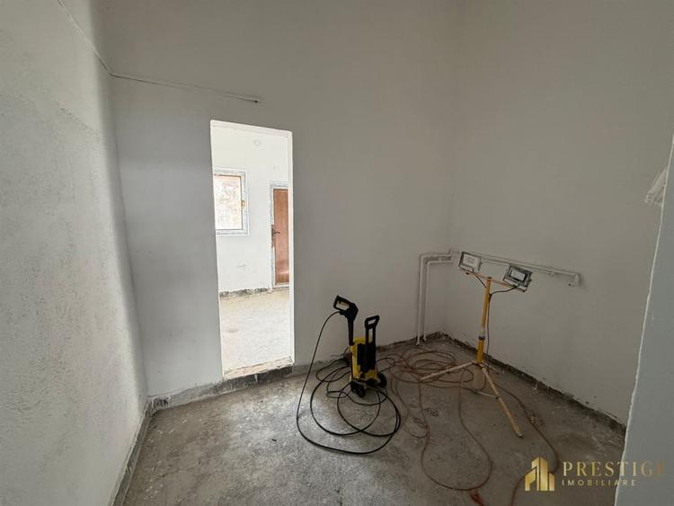 Spatiu comercial alimentar de inchiriat in zona Piata Mare - Oradea - 8