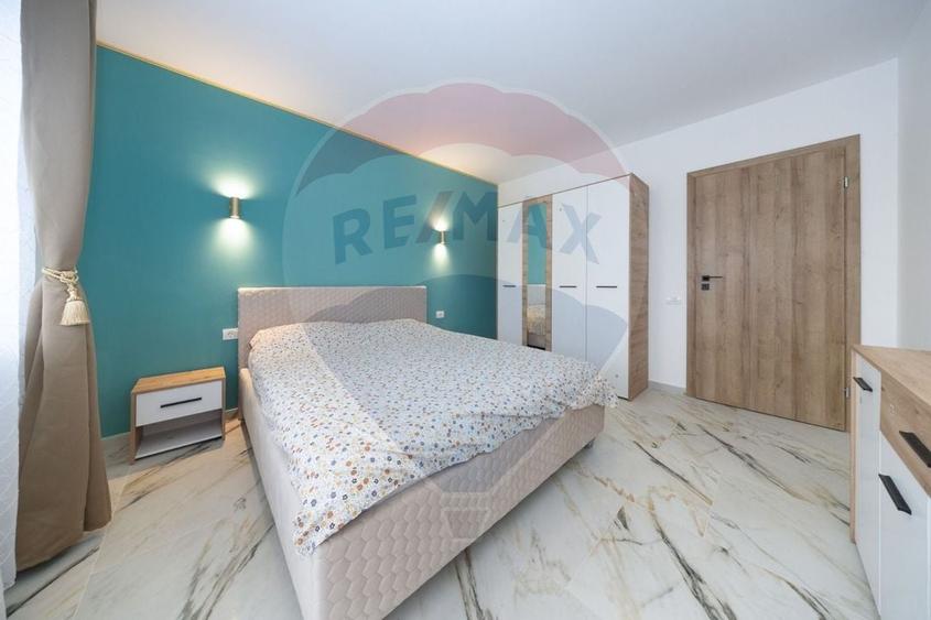 Casa cu 9 camere, teren 501 mp,  Harman! - 15