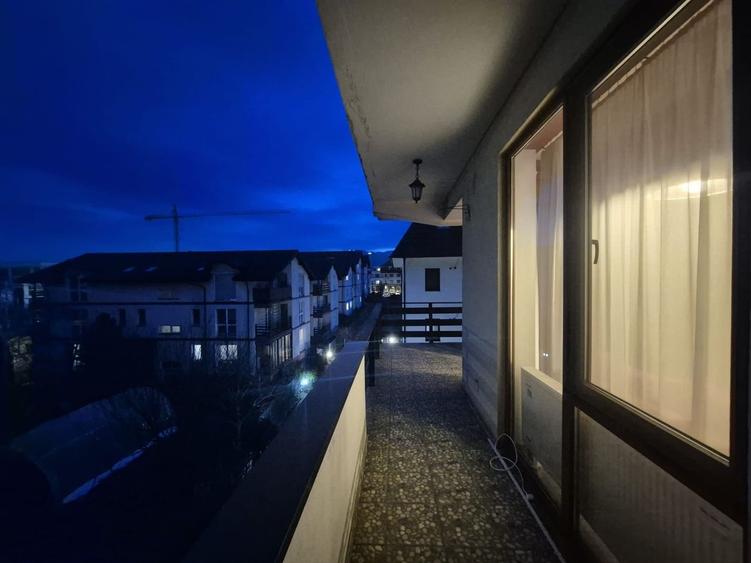 Bloc nou, sectiune mare, apartament 3 camere cu semineu, terasă mare si garaj - 2