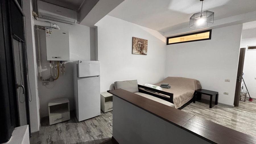 Studio mobilat si utilat de lux - 5