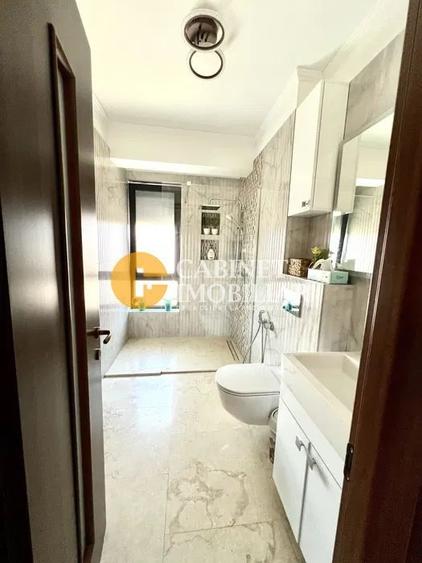 5 Camere DECOMANDAT - TIP DUPLEX - MOBILAT si UTILAT - GRAND BEETLE RESIDENCE - 5