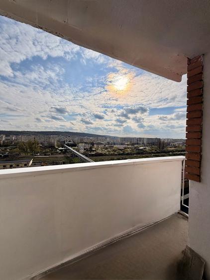 Urgent! Apartament Centru gara 3 camere bloc pe cadre - 1