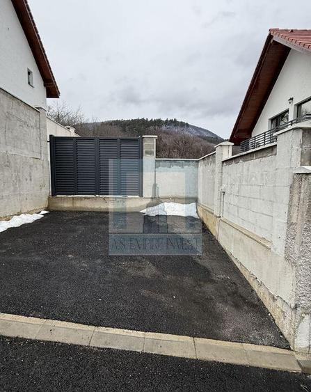 Casa/Villa , 5 camere, singur in curte - oras Codlea/Brasov - 17