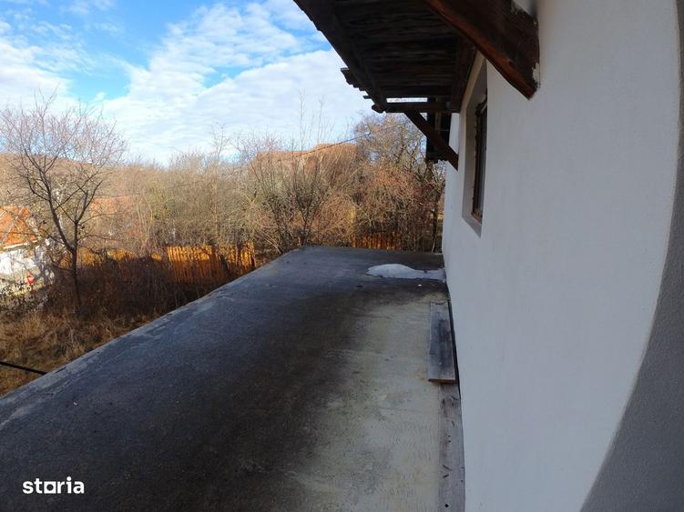 Casa de vanzare in Sibiel Zona turistica Teren plat Toate utilitatile - 6