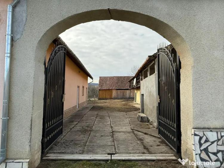 Casa si gradina localitatea Chirpar comuna Chirpar jude?ul Sibiu - 1