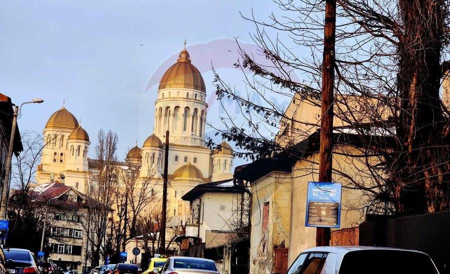 Casa de vanzare pretabila locuinta sau afacere | 13 Septe... - 14