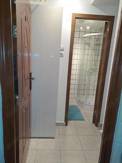 Garsoniera , Centrul Civic - 2