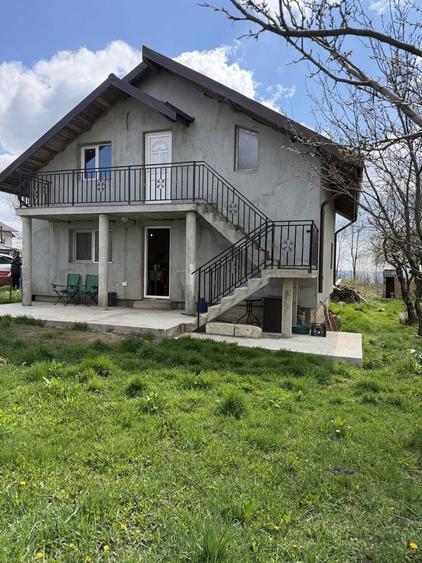 Casa P+M 129 mp teren 1640 mp Carbunari (Grajduri) - 1