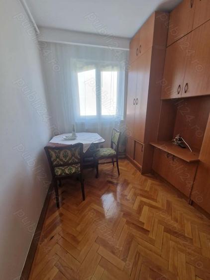 De inchiriat apartament 4 camere - 3