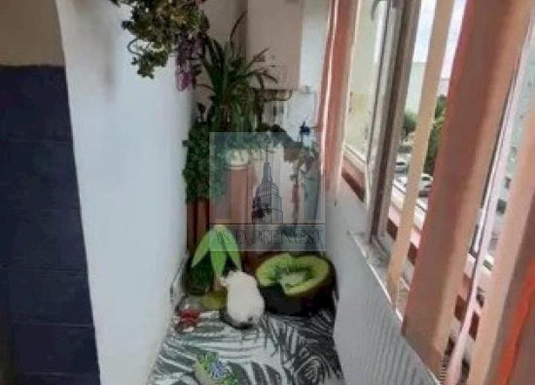 Ap 3 camere decomandat - zona Bartolomeu - 5