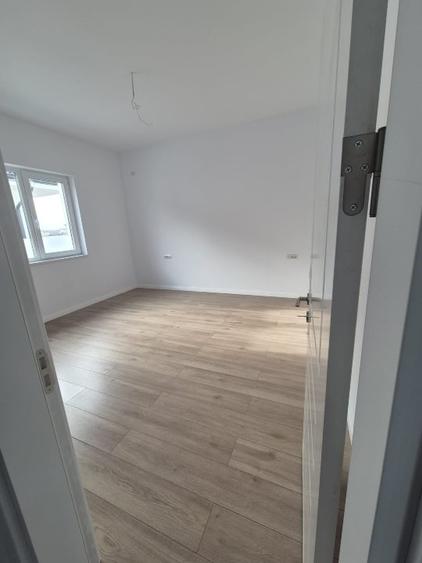 Casă de vânzare 5 camere sos Cernica str GrădinaRilor - 5