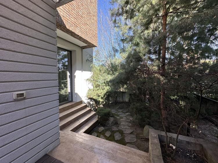 LUXURY VILA DE INCHIRIAT I CU PISCINA I COMUNITATE RESTRANSA I IANCU NICOLAE - 4