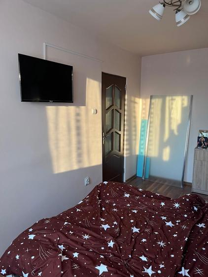 Apartament 2 camere. Aurel Vlaicu,etajul 4 - 1