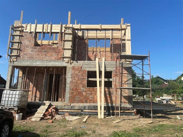 VILA NOUA P+E   ZONA FUNDATIA OMENIA, POZITIE EXCELENTA - 2