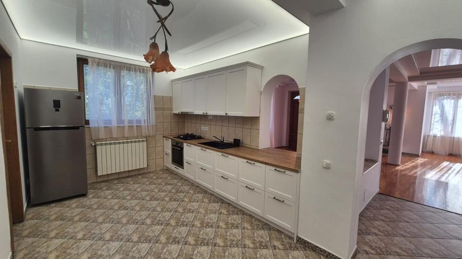 Vila Lux Individuala 6 camere, Garaj & Piscina & Terasa SU 300 mp, Teren 800mp - 10