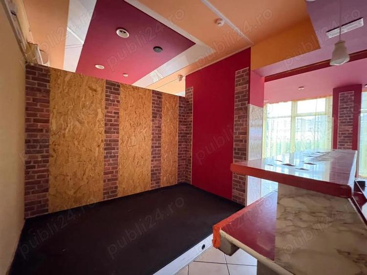 Dau in chirie spatiu comercial in Oradea, zona Rogerius str. I Cantacuzino 75 mp pret 10 Eur mp - 1