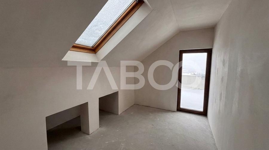 Casa independenta energetic teren 550 mp zona  Sura Mare - 12