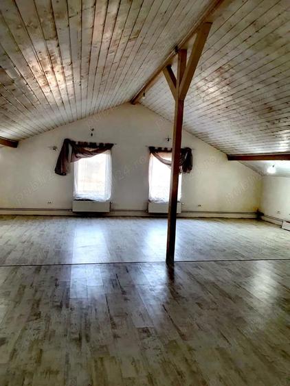 Casa de vanzare -620 mp teren - 10