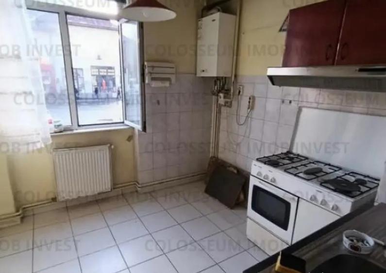 Apartament 3 camere, decomandat - zona Centrul Civic - 7