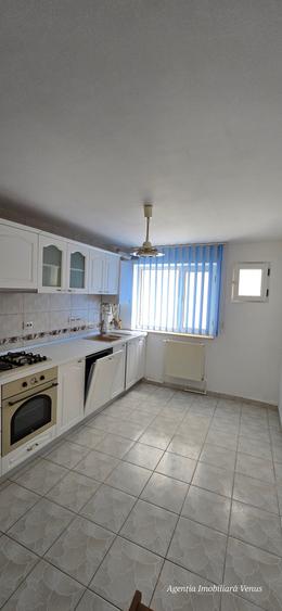 Apartament 4 camere zona Maternitatii - 2