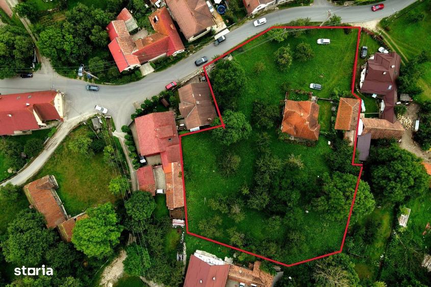 Proprietate cu casa traditionala si teren generos, Bran Poarta, 4000mp - 1