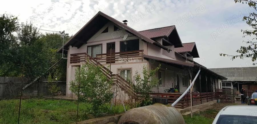 Vand casa zona Baisa