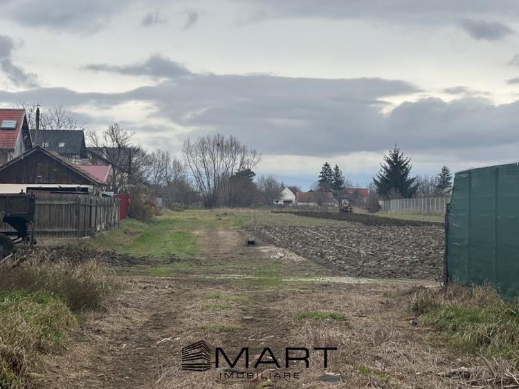 Teren Intravilan 700 mp Stupini - 2