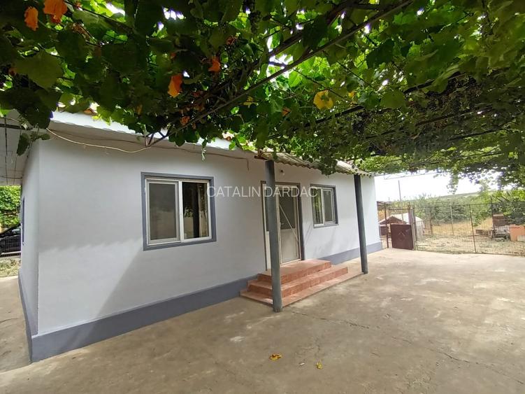 CONSTANTA - NISIPARI CASA 2 CAMERE TEREN 1.433 MP LA PRET DE APARTAMENT 64.500 E CONSTANTA - NISIPARI CASA 2 CAMERE TEREN 1.433 MP LA PRET DE APARTAMENT 64.500 E
