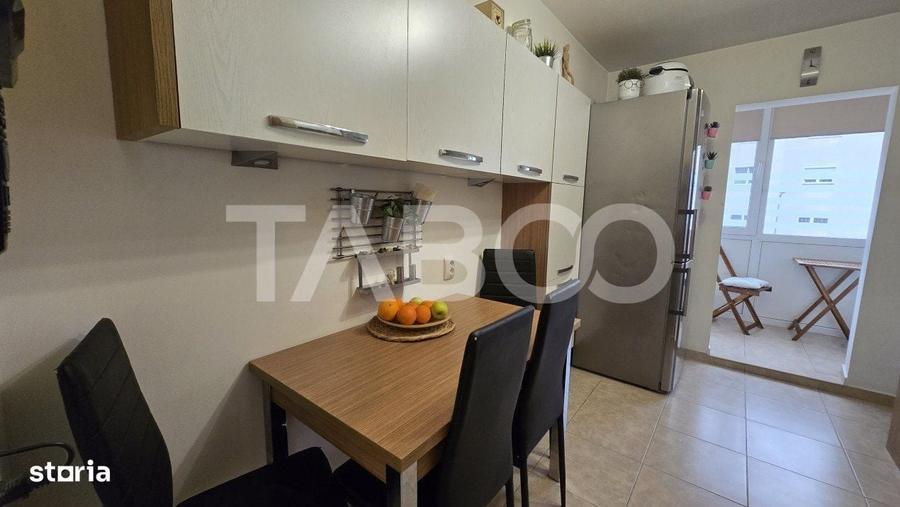 Apartament cu 4 camere decomandat în Bartolomeu