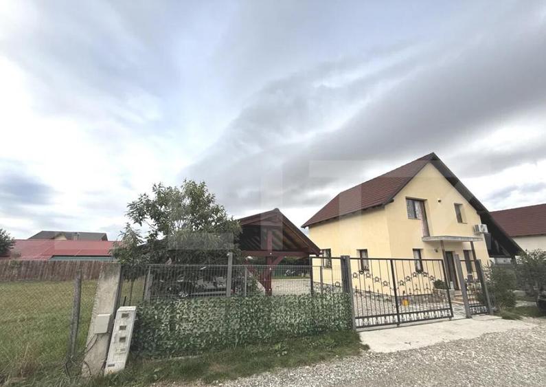 REDUCERE!! Vulcan casa de vanzare cu panorama montan? - 1