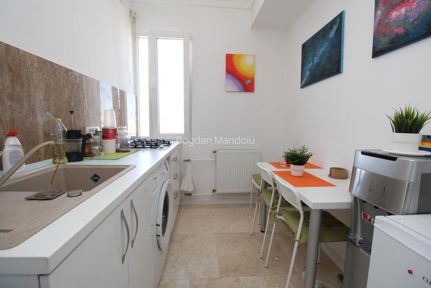 Piata Romana - Ultracentral - Garsoniera Renovata Integral Recent