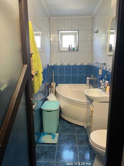 Vand apartament 3 camere zona garii, Salonta - 1