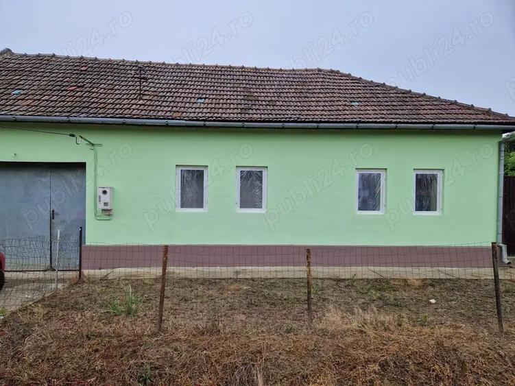 Casa de vanzare Dezesti - 4