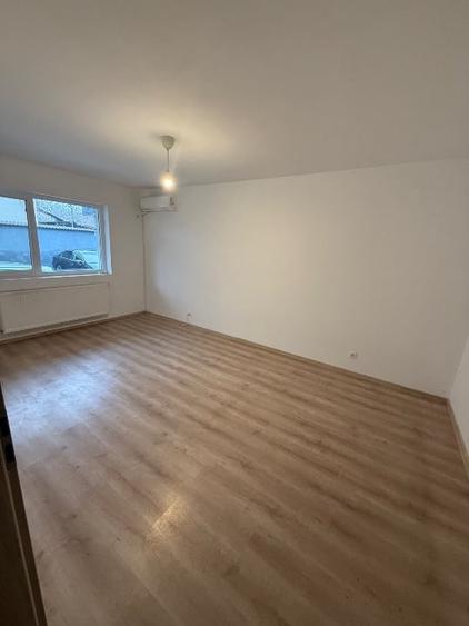 Proprietar – 2 camere decomandat, 50 mp, bloc nou P+3, parter – Șos. Giurgiului - 11