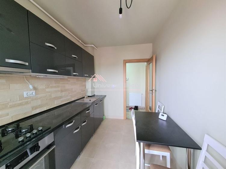 Apartament 2 camere si parcare, pe str. Traian - 9