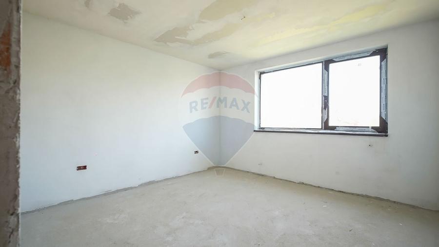 Comision 0 %! Casa de vanzare, Sanpetru! - 12