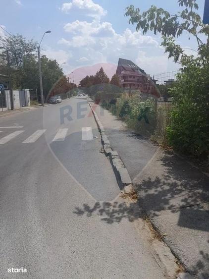 DE VANZARE Teren 1,525mp SISESTI / Drumul Regimentului - 7