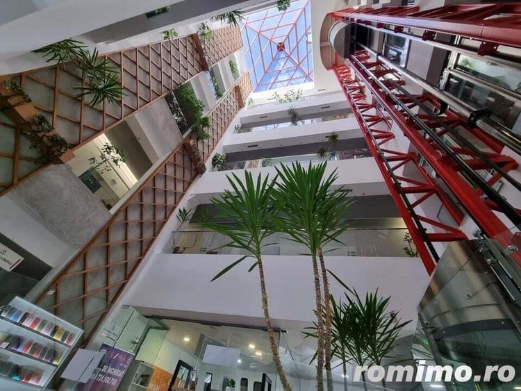 Spatiu 30AVENUE, asigurari, consultanta , servicii - 6