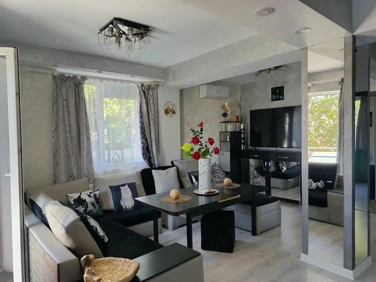 Apartament cu 3 camere semidecomandat în Tătărași