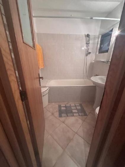 Apartament 3 camere, Super locatie, 3 minute de metrou Timpuri Noi - 8