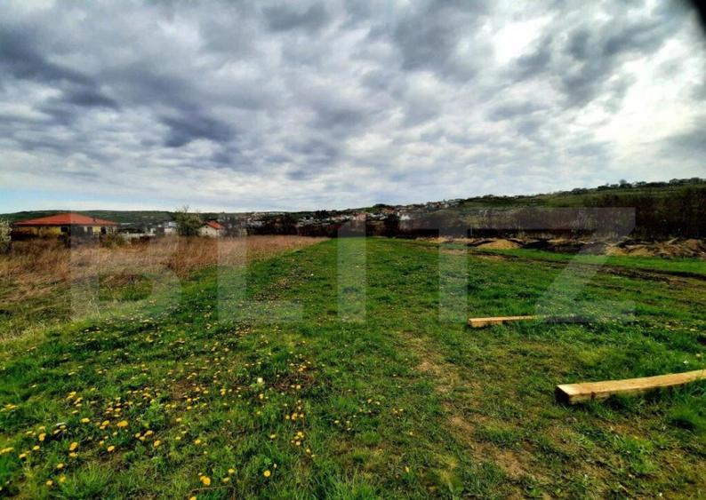 Teren intravilan 1000mp,cu Puz aprobat prin HCL,in Borhanci - 1