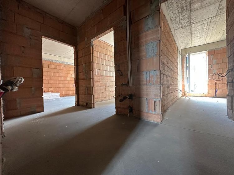 Complex Rezidential/ Prelungirea Ghencea / Sector 5 - 12