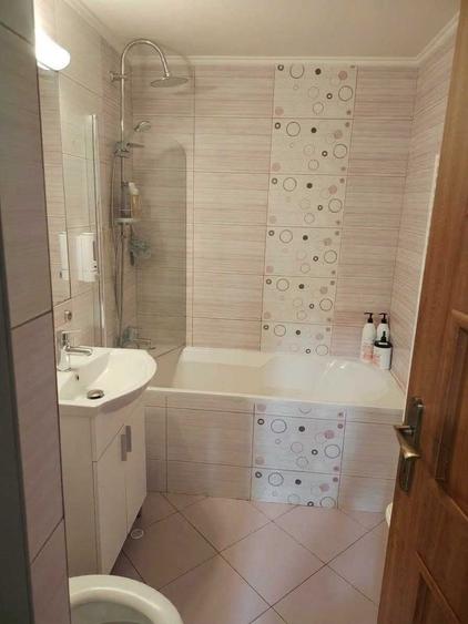 Apartament cu 2 camere decomandat în Republicii