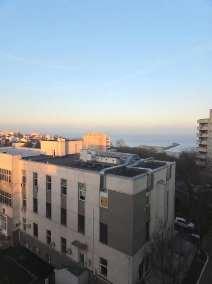 Apartament cu 2 camere decomandat, mobilat în Capitol