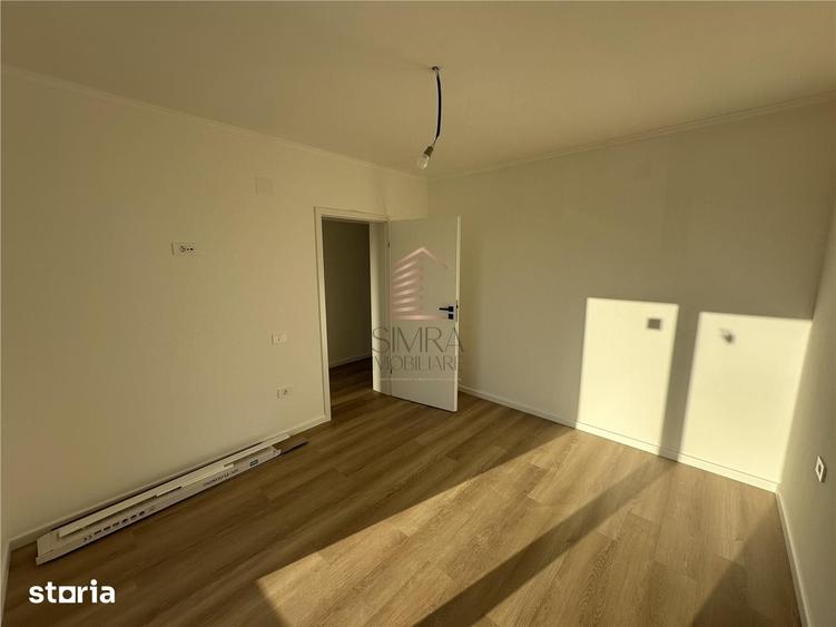 Casă cu 4 camere cu Teren 500 Mp în Sântandrei